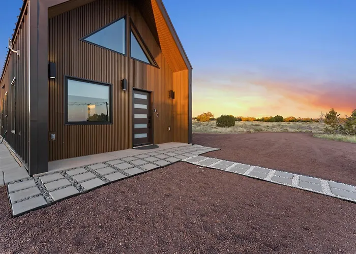 Villa Luxe Desert Tiny Glamping - Near Grand Canyon South Rim *